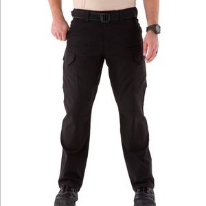 NWT FIRST TACTICAL MEN'S BLACK V2 TACTICAL PANTS